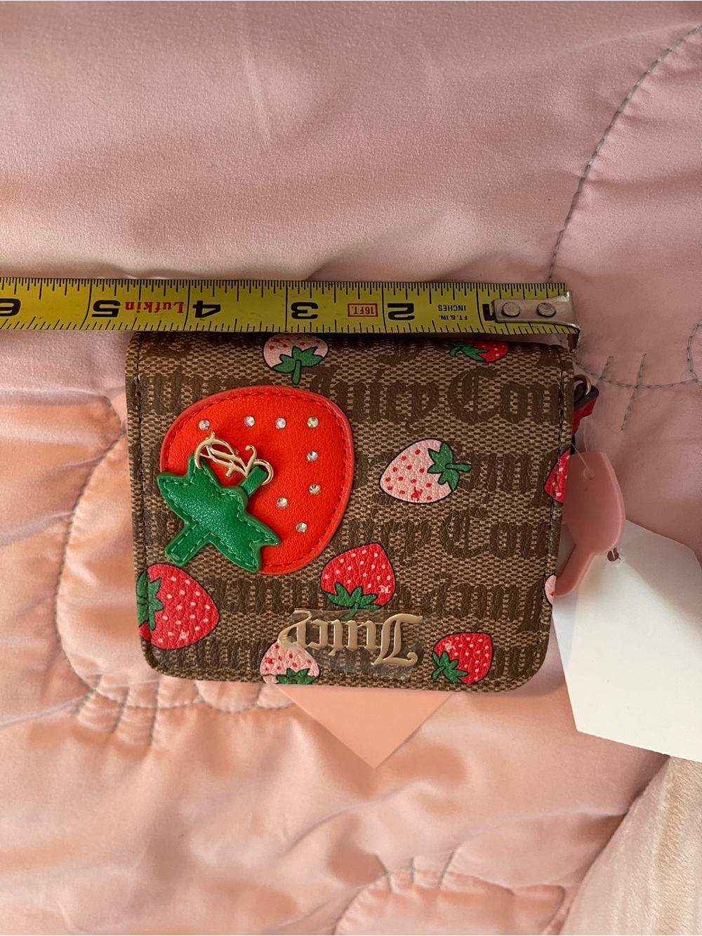 Juicy Couture Strawberry Logo Wallet - - Picture 5 of 5
